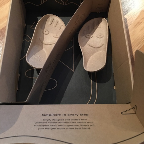 Allbird Wool Runners-Jackalberry/cream - Picture 8 of 11